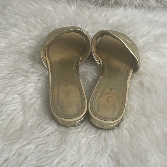 Louis Vuitton Revival Mules/Sandals - Picture 5 of 16